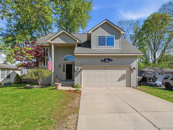 7226 Garvin, Waterford Twp, MI 48329
