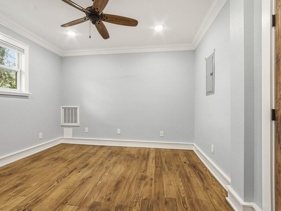 Property Image 102