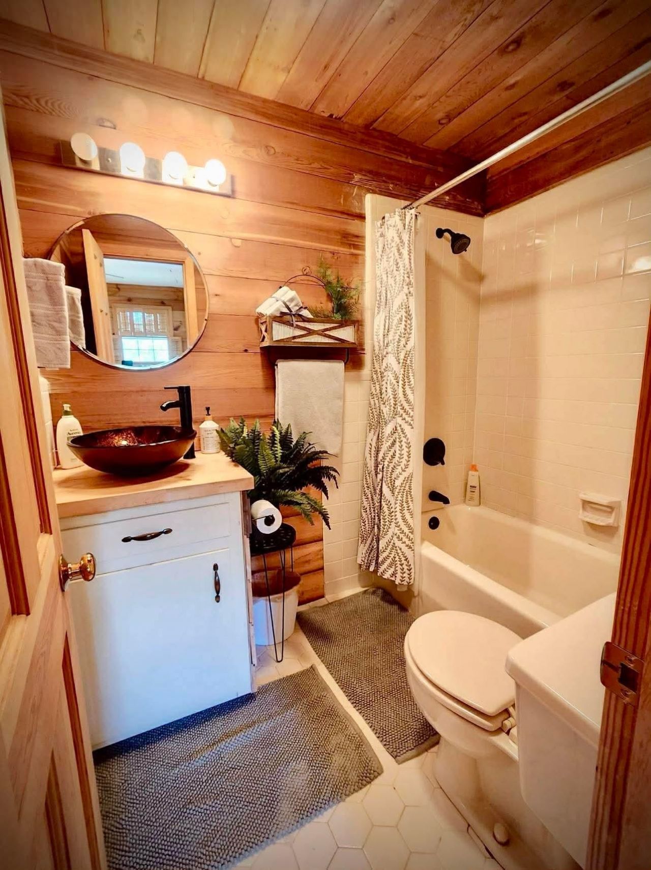 2419 Hilton Dr. Photo 18