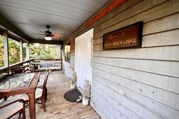 2419 Hilton Dr. photo 4
