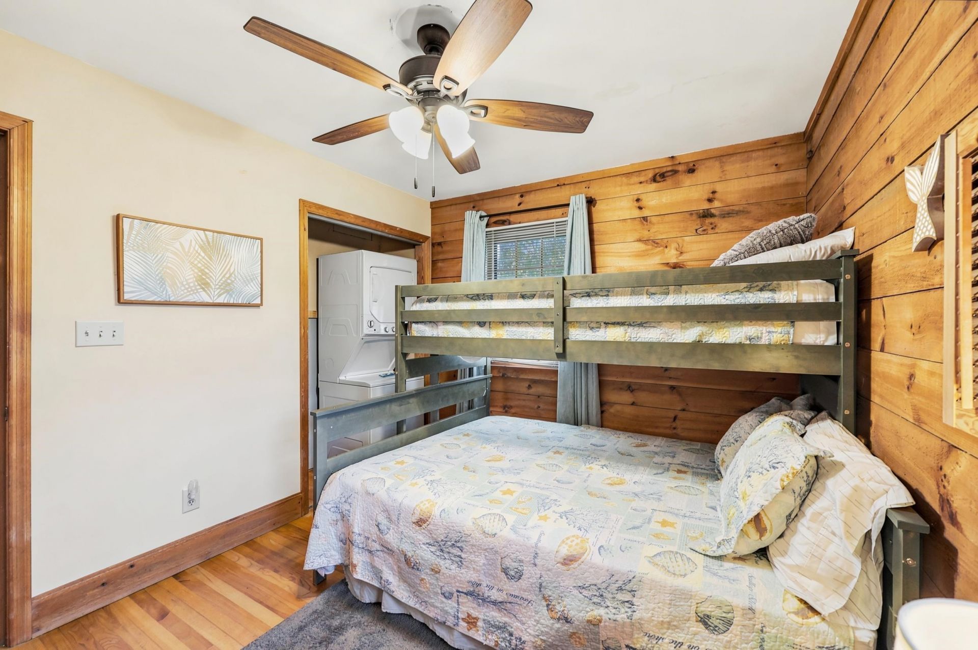2419 Hilton Dr. Photo 38