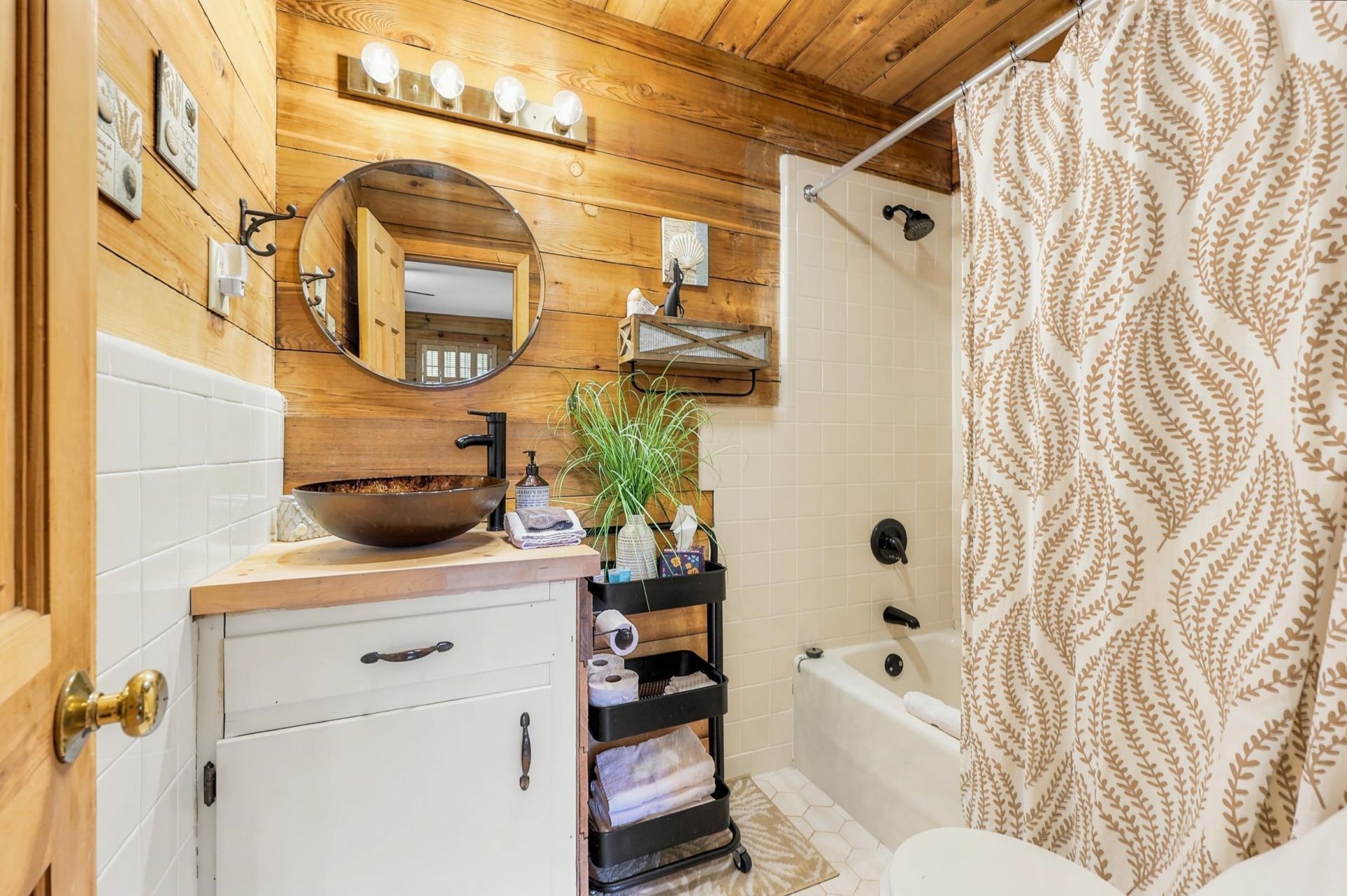 2419 Hilton Dr. Photo 43