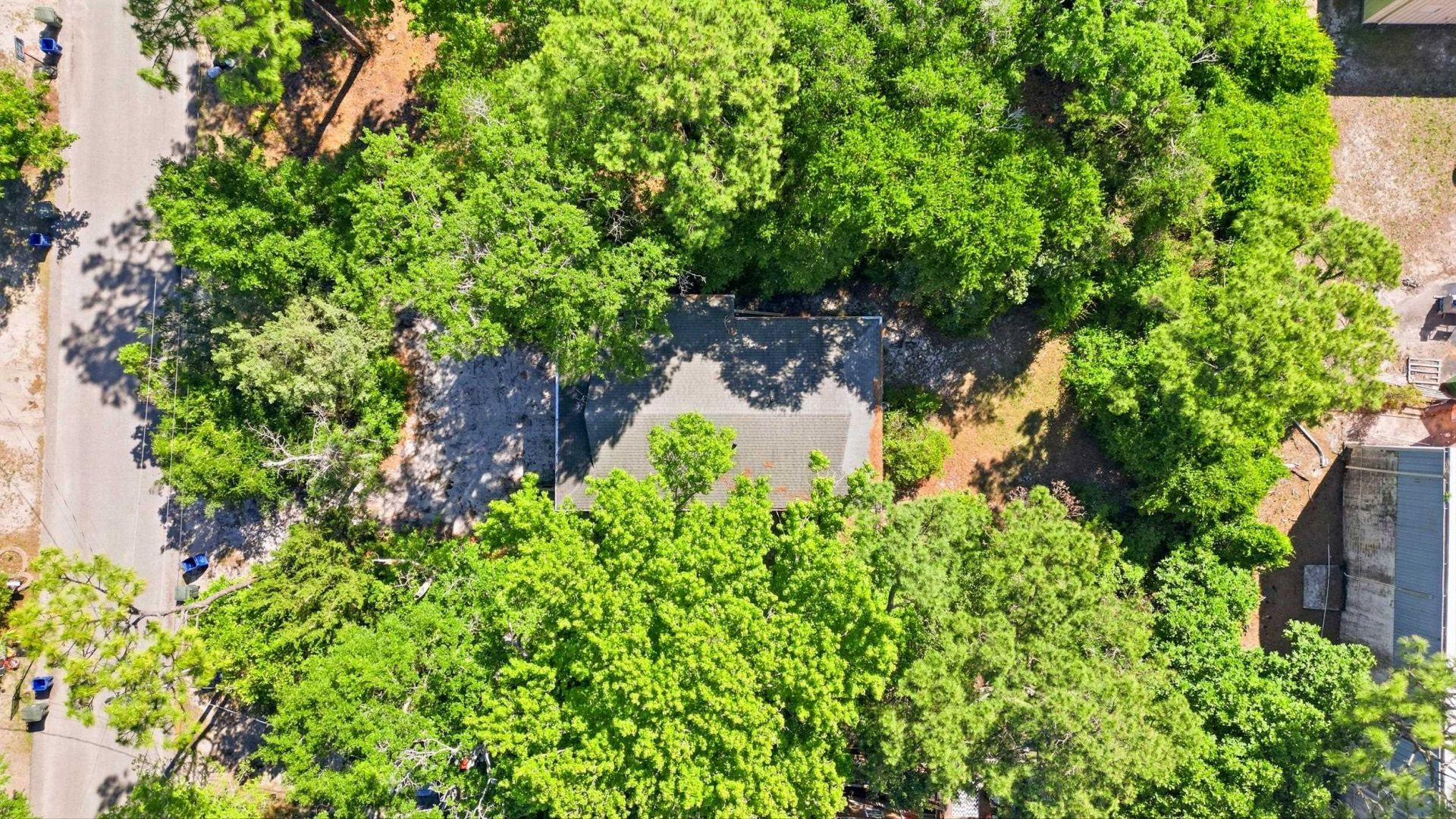2419 Hilton Dr. Photo 47