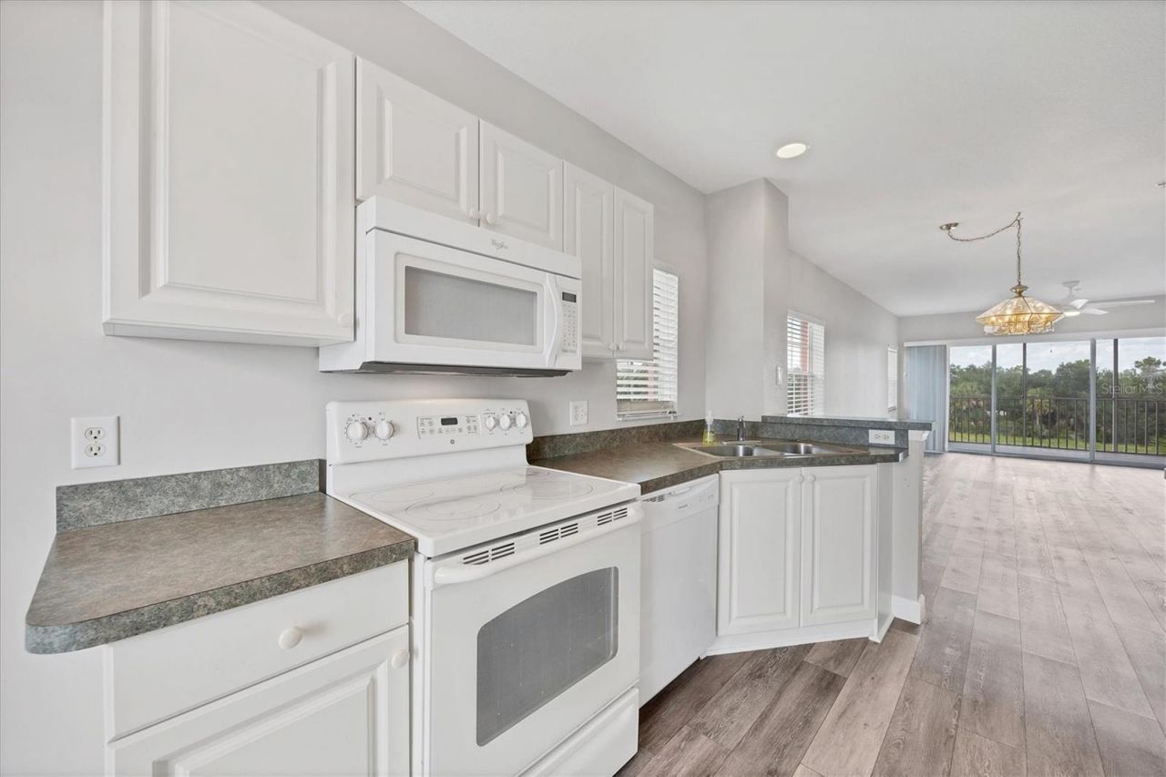2040 Willow Hammock Circle, Unit 301, Punta Gorda, FL 33983 Photo
