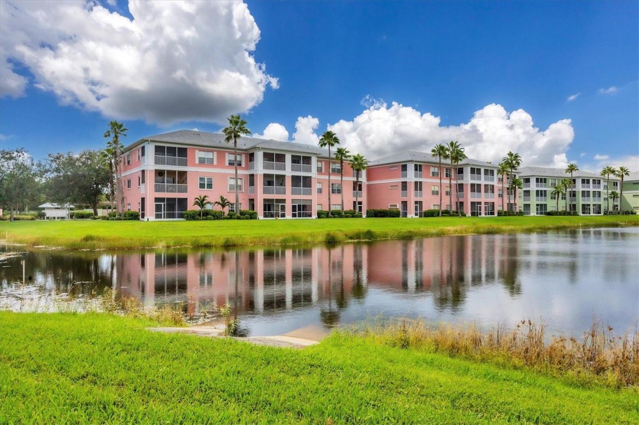 2040 Willow Hammock Circle, Unit 301, Punta Gorda, FL 33983 Photo