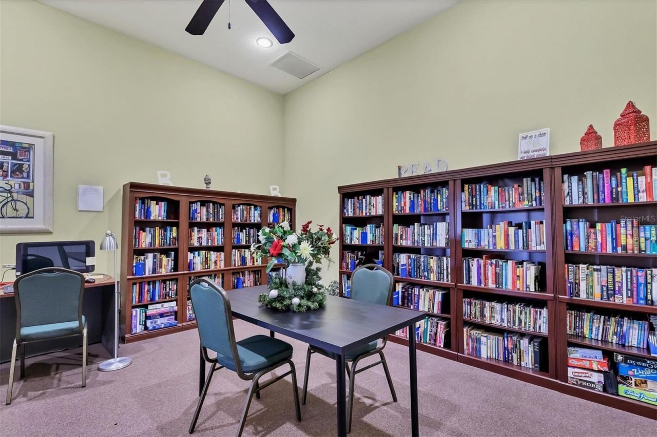 2040 Willow Hammock Circle, Unit 301, Punta Gorda, FL 33983 Photo