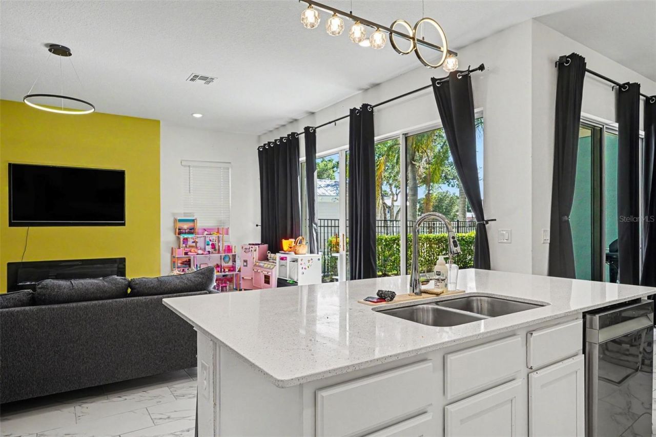 1432 Reunion Boulevard , Reunion, FL 34747 Photo