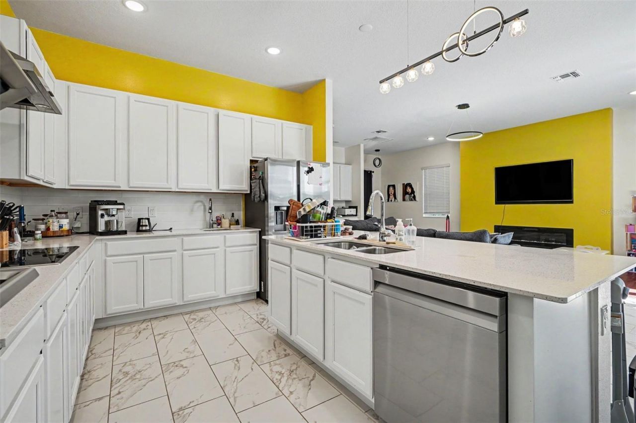 1432 Reunion Boulevard , Reunion, FL 34747 Photo