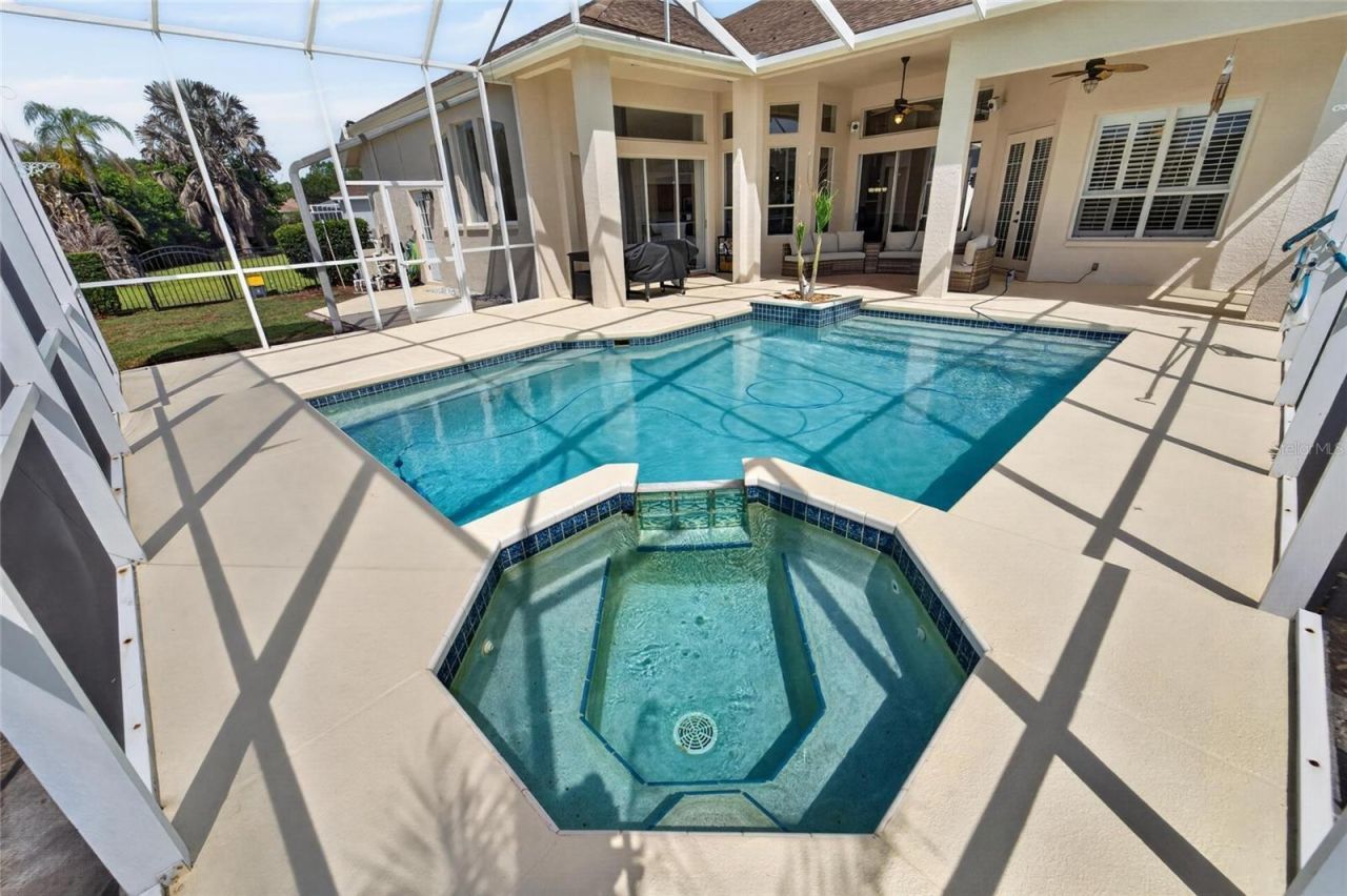 5218 Twin Creeks Drive, Valrico, FL 33596 Photo