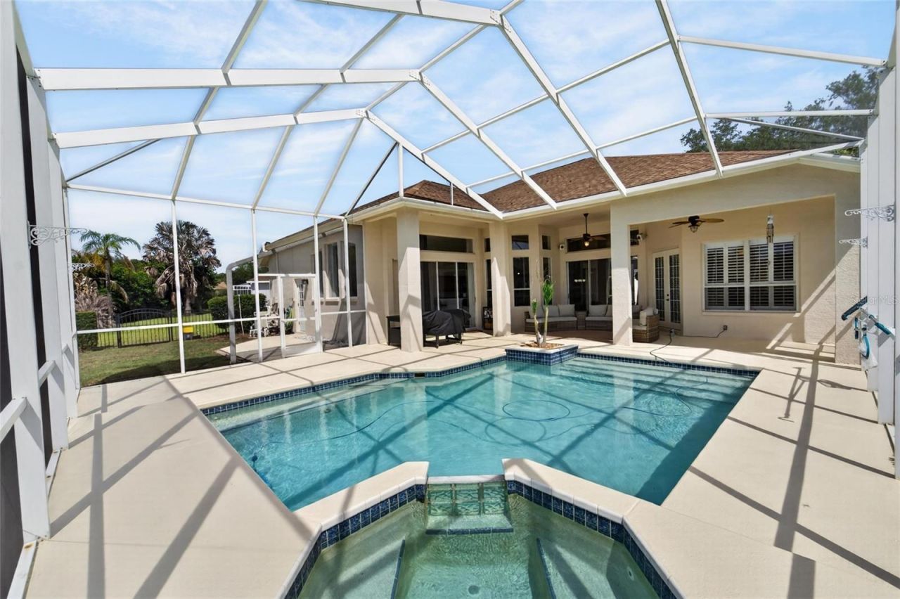5218 Twin Creeks Drive, Valrico, FL 33596 Photo