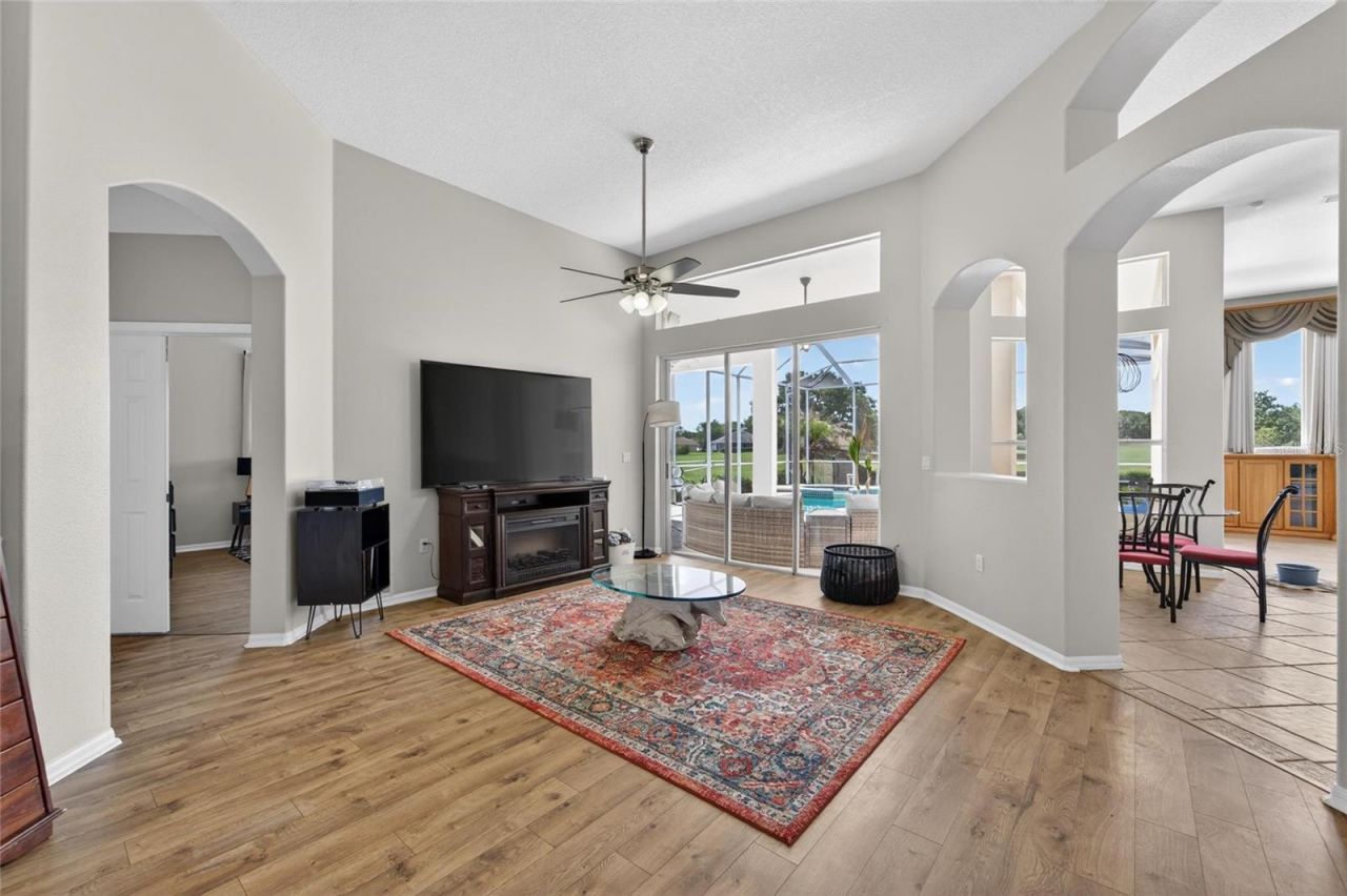 5218 Twin Creeks Drive, Valrico, FL 33596 Photo