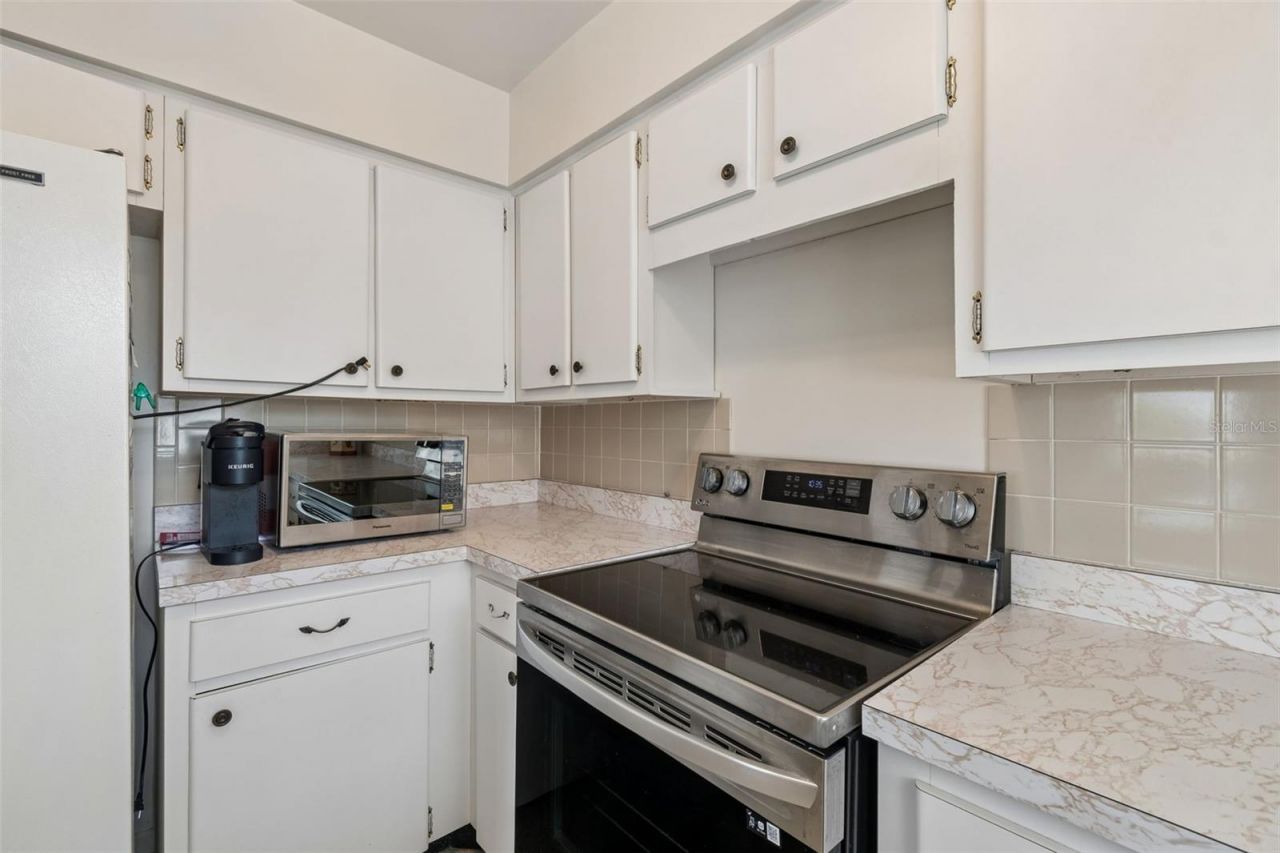6432 Spring Hill Drive , Spring Hill, FL 34606 Photo