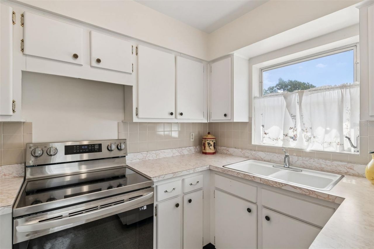 6432 Spring Hill Drive , Spring Hill, FL 34606 Photo