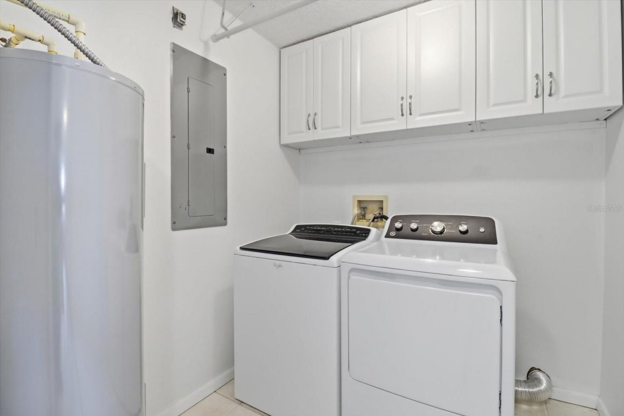 1931 NW 18th Street , Crystal River, FL 34428 Photo