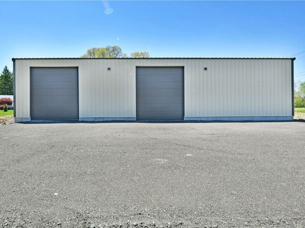 3218 State Route 5, Cortland, OH 44410