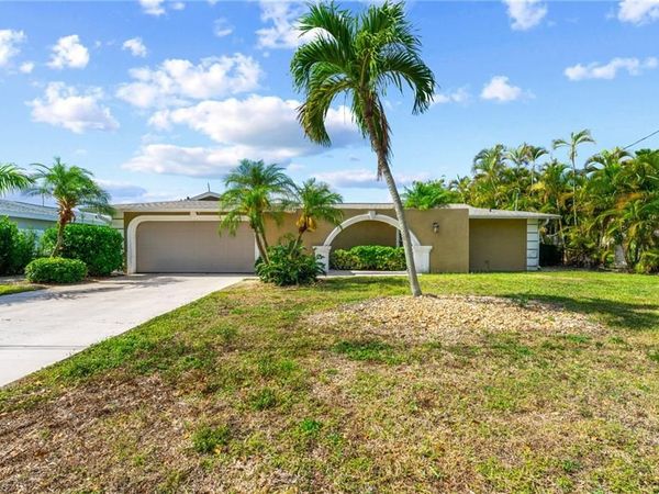 1928 Savona PKWY , CAPE CORAL, FL 33904