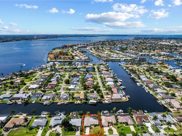 1928 Savona PKWY, CAPE CORAL, FL 33904