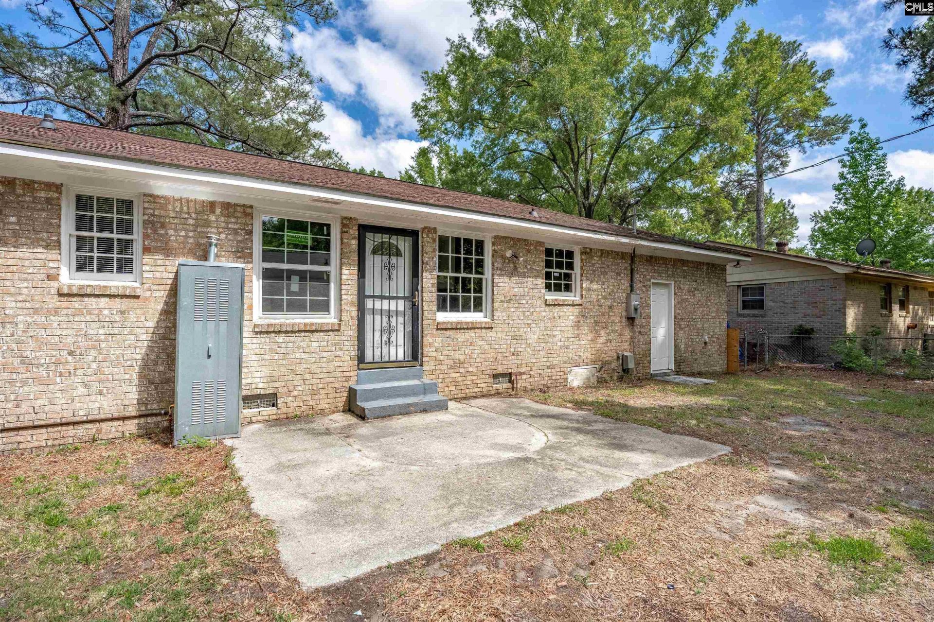 402 Ravenscroft Road  Photo 23