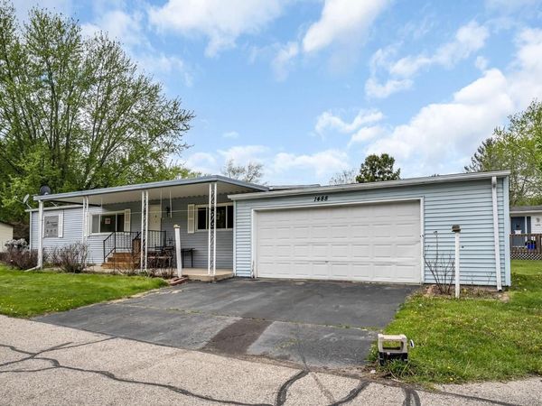 1488 Greenfield AVENUE, Burlington, WI 53105