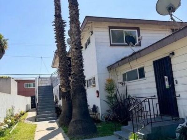 10218 Darby Avenue, Unit 1, Inglewood, CA 90303