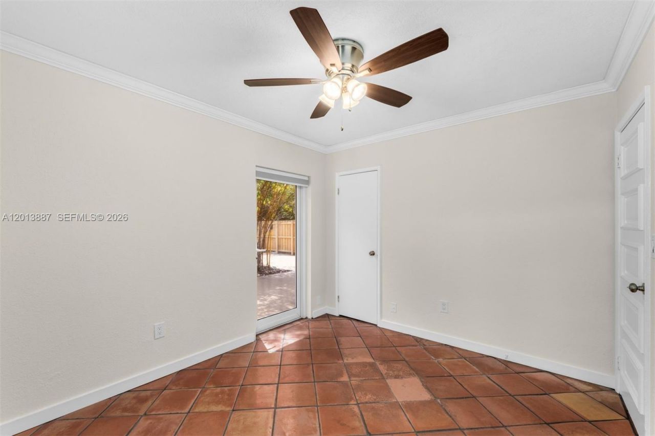 1340 NW 7th Ave, Fort Lauderdale, FL 33311 Photo