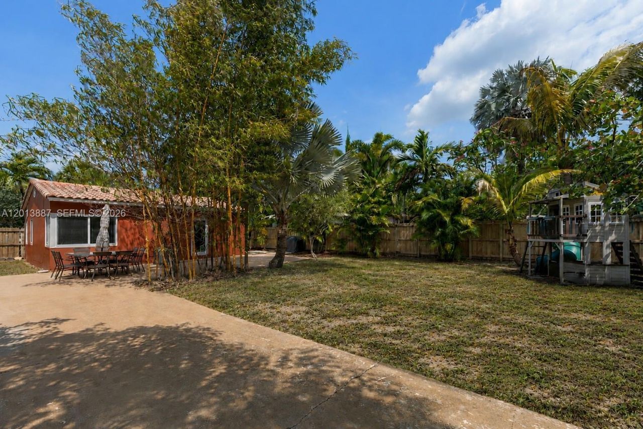 1340 NW 7th Ave, Fort Lauderdale, FL 33311 Photo