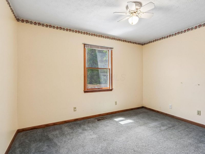 99 N 20th Street , Coshocton, OH 43812 Photo 21