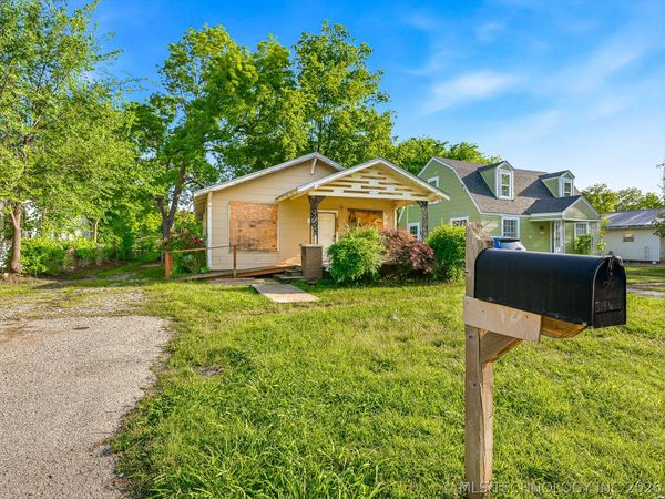 319 W 14th , Ada, OK 74820