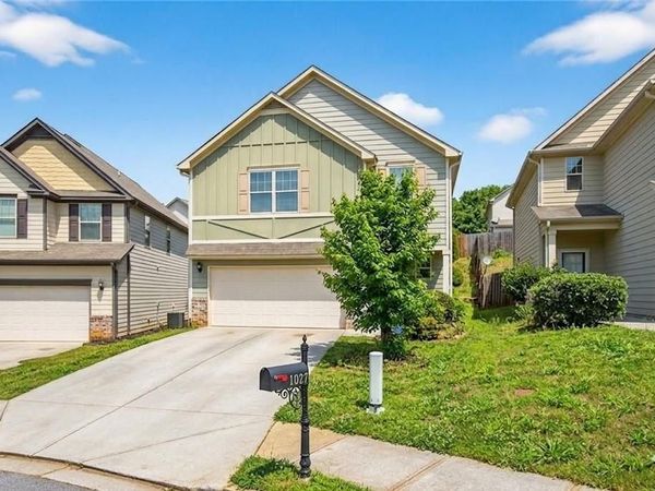 1027 Grenier Terrace , Lawrenceville, GA 30045