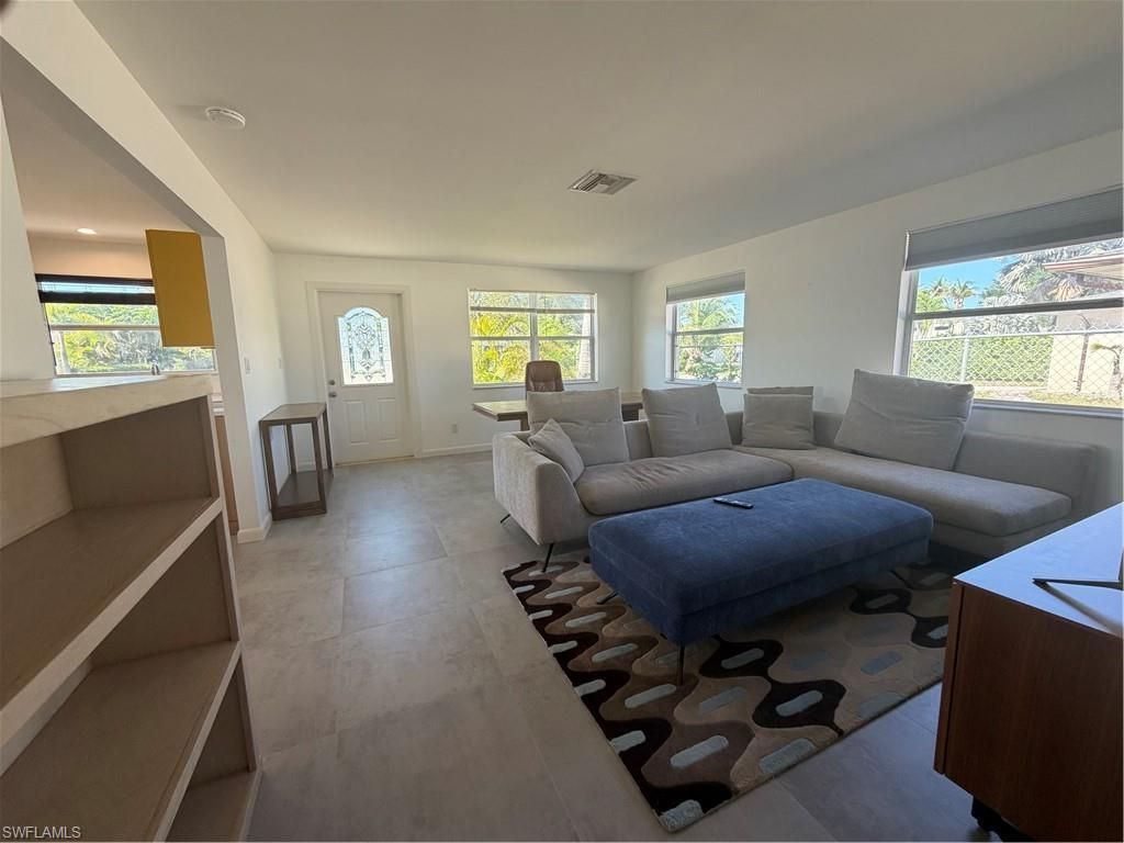 40 1st St, Bonita Springs, FL 34134 Photo