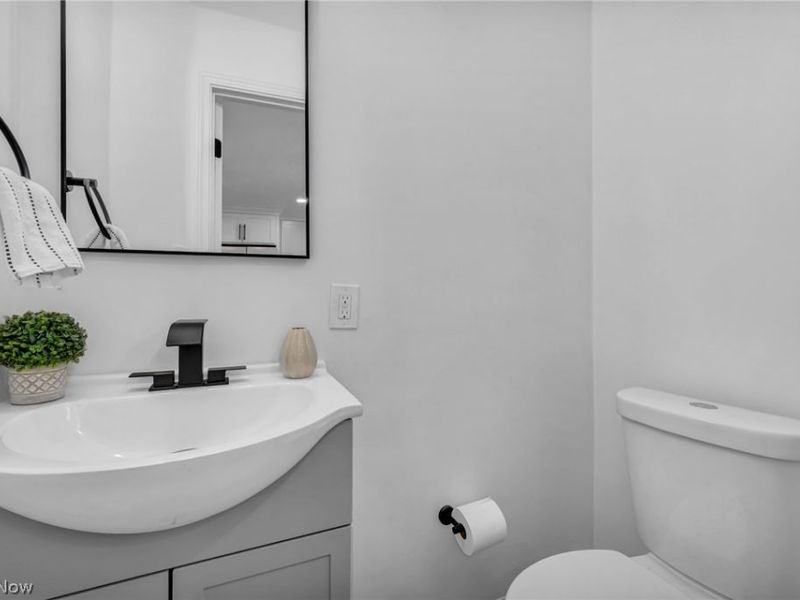 3741 Woodridge Road, Cleveland Heights, OH 44121 Photo 16