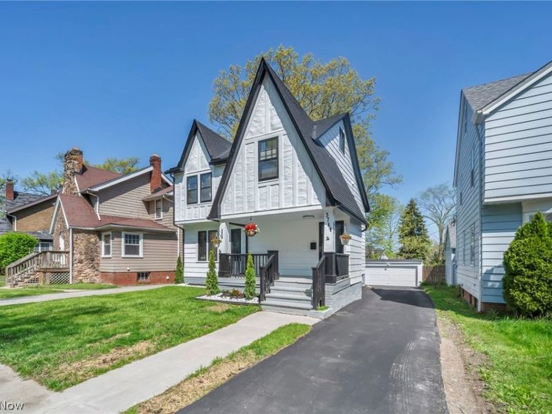 3741 Woodridge Road, Cleveland Heights, OH 44121 Photo 3