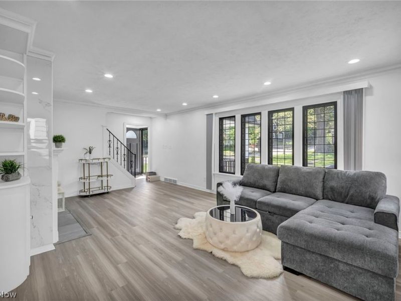 3741 Woodridge Road, Cleveland Heights, OH 44121 Photo 7