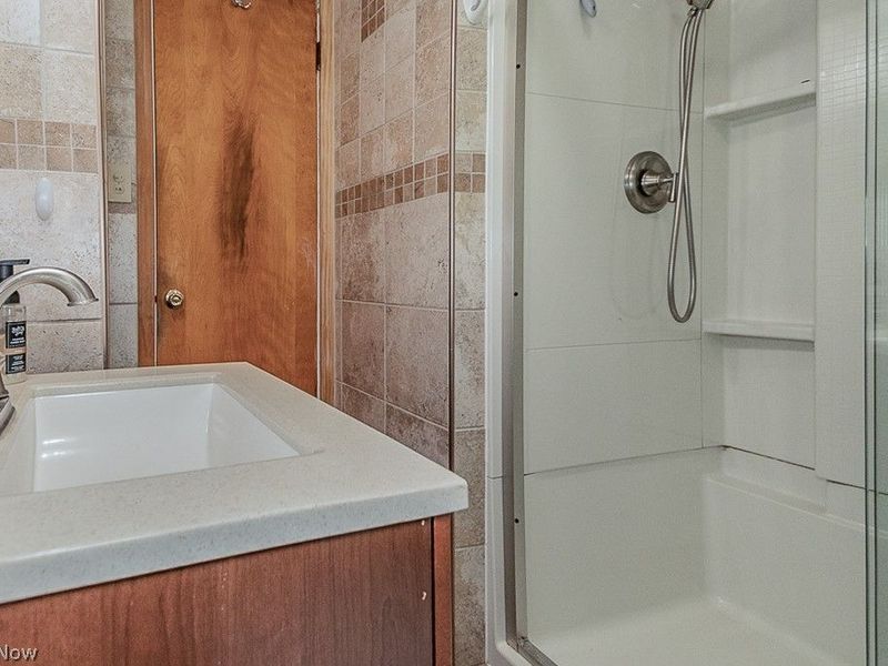 400 Harris Road, Richmond Heights, OH 44143 Photo 15