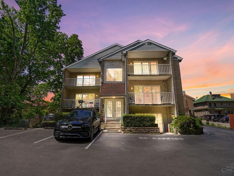 4816 Glenway Avenue, Unit 10, Cincinnati, OH 45238 Photo 1