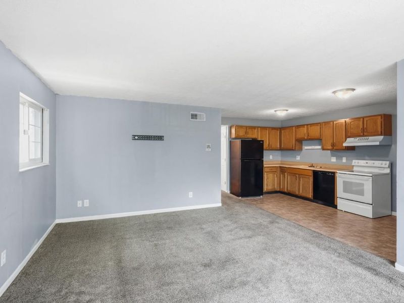 4816 Glenway Avenue, Unit 10, Cincinnati, OH 45238 Photo 7