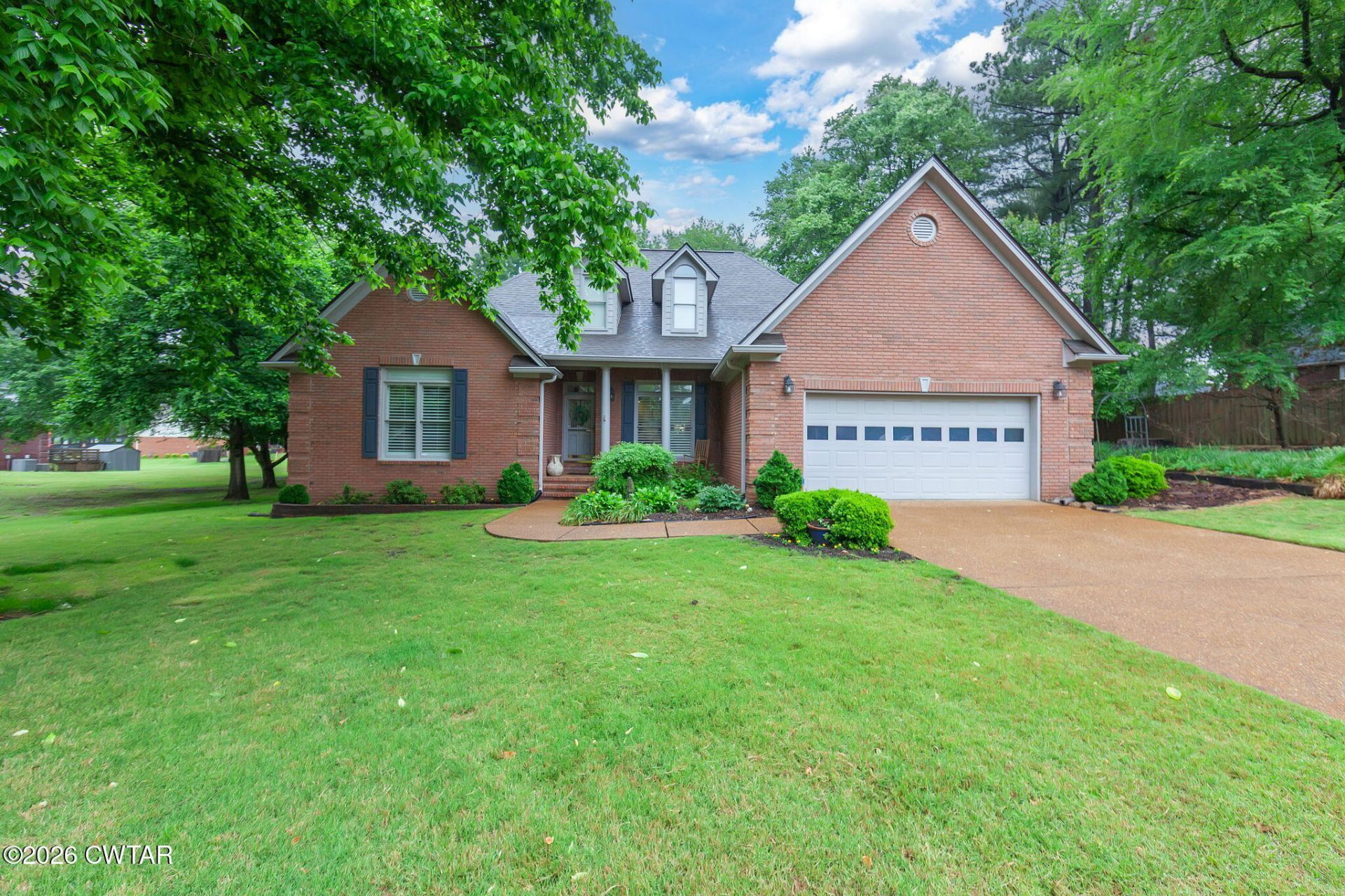 127 Grassland Drive, Jackson, TN 38305 Main Photo