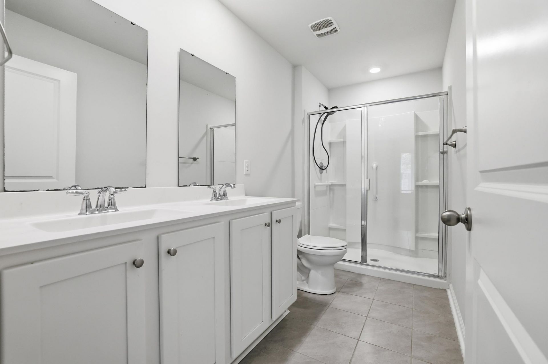 1412 Jardine Loop Photo 15