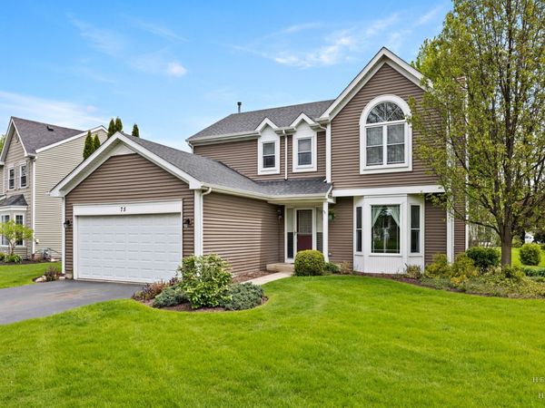 75 Hampton Street , Cary, IL 60013