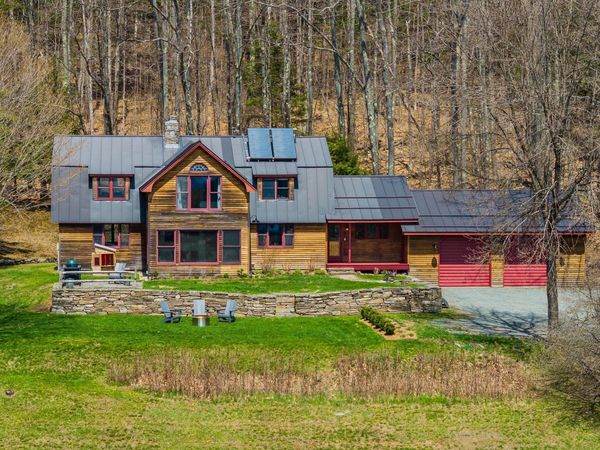 1693 Five Corners Road, Thetford, VT 05074