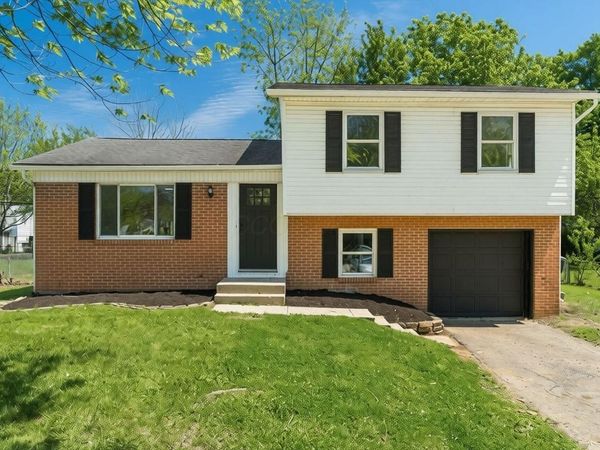 3180 Fairwood Avenue , Columbus, OH 43207