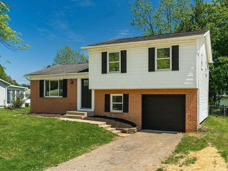 3180 Fairwood Avenue, Columbus, OH 43207 Photo 2