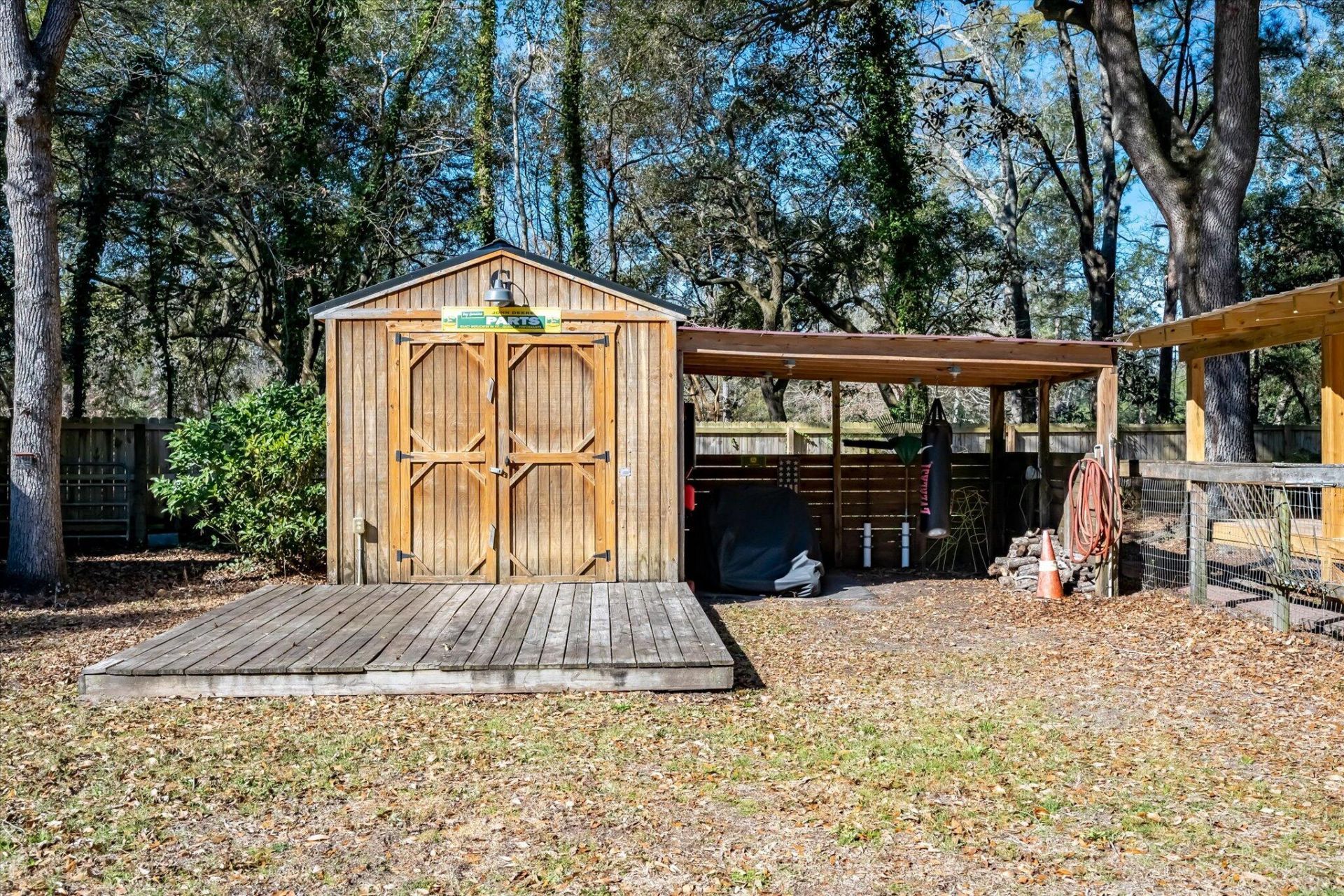 7967 Highway 162 Photo 43