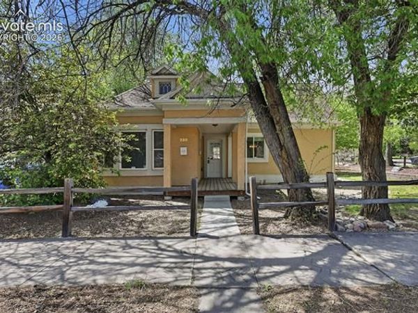 230 N Spruce Street, Colorado Springs, CO 80905