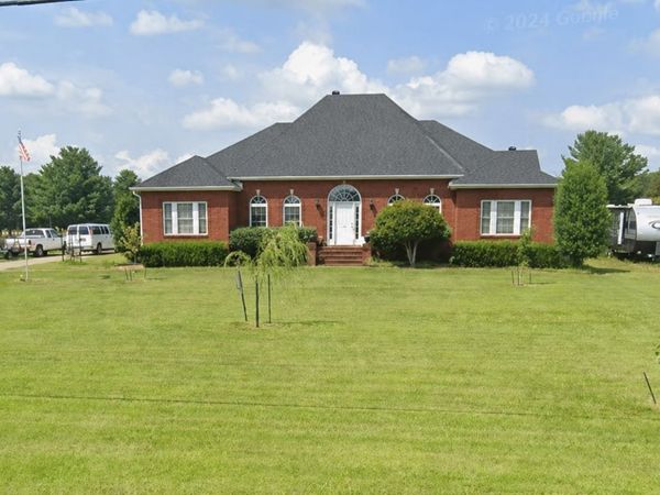 4907 Sango Rd, Clarksville, TN 37043