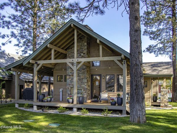 502 Hornby PL , Dover, ID 83825