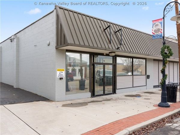 106 21st Street, Nitro, WV 25143