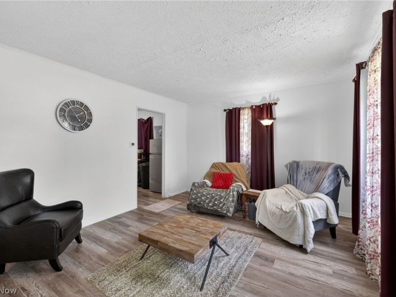 1276 Frederick Boulevard, Akron, OH 44320 Photo 5