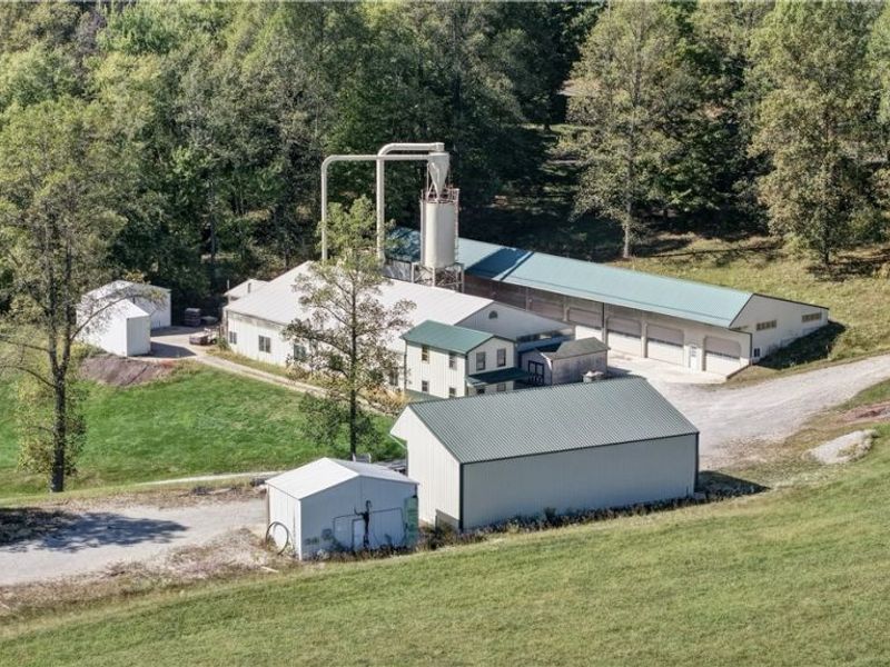 6470 Township Road 310, Millersburg, OH 44654 Photo 2