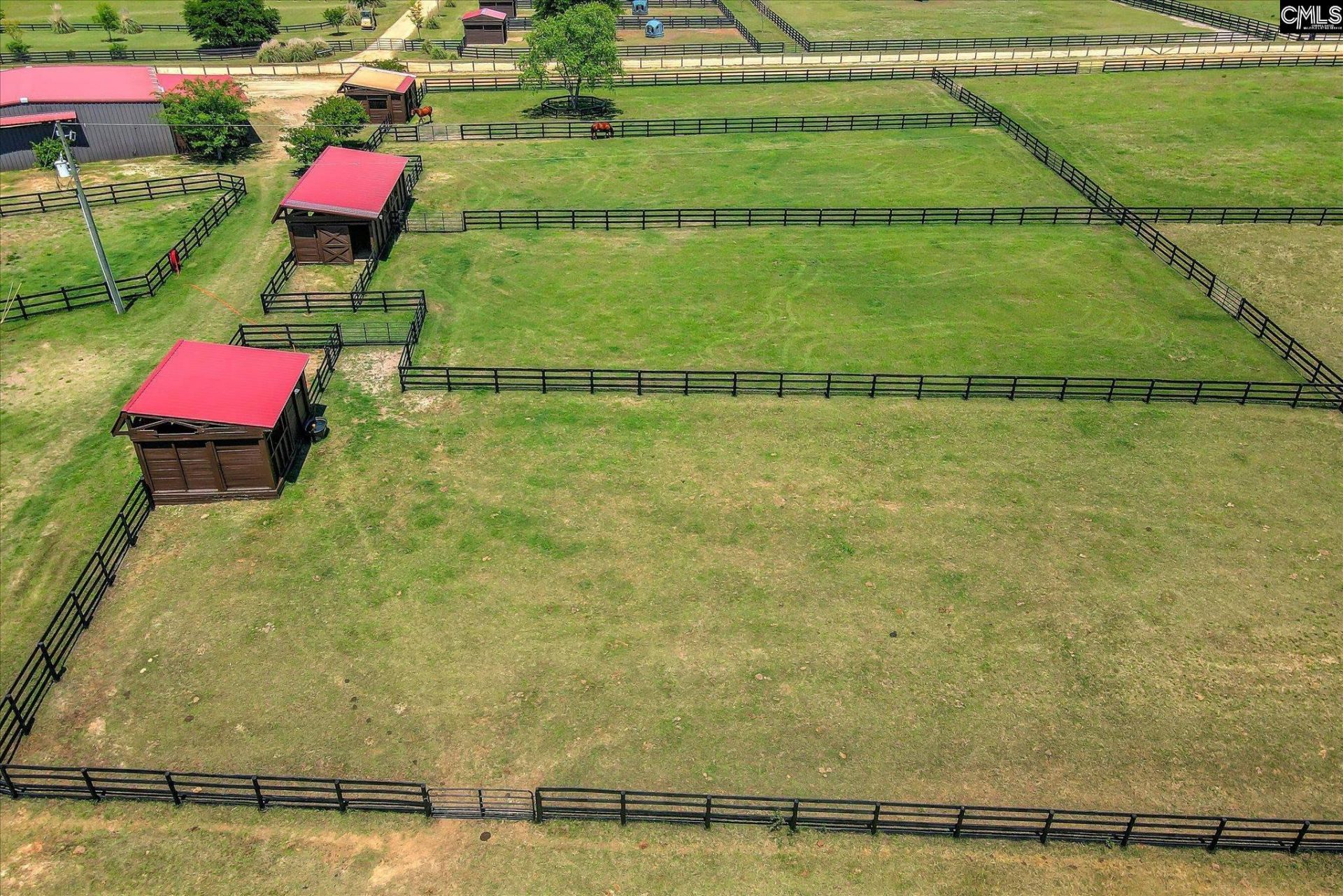 929 Airport Road  Photo 13